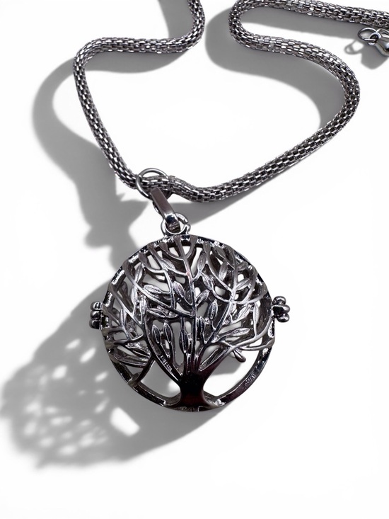 Jewelry - Silver Tree of Life Locket Necklace - Women Jewelry